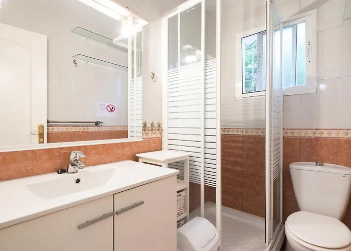 Отель Palacio Valdes 3*